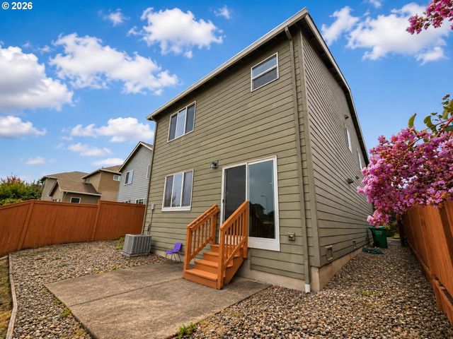 15920 Se STARLING Ct, Clackamas, OR 97015