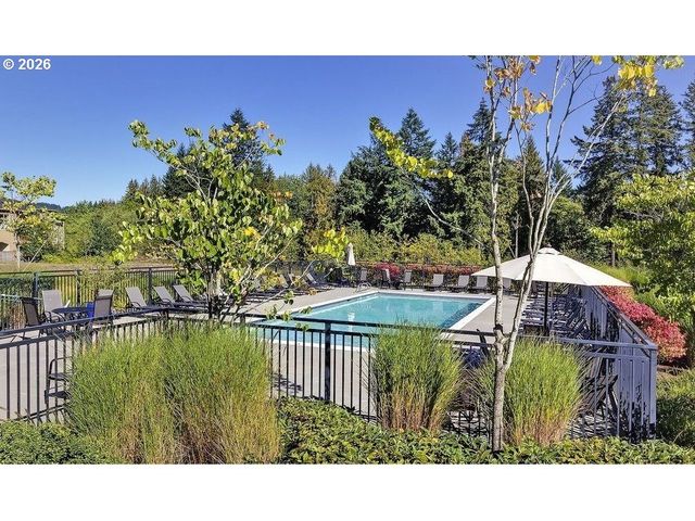 15920 Se STARLING Ct, Clackamas, OR 97015