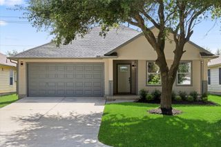 9518 Belleclaire Lane, Houston, TX 77044