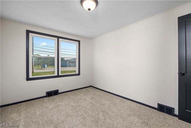 46175 Middle Ridge Road, Amherst, OH 44001