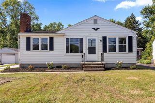 46175 Middle Ridge Road, Amherst, OH 44001