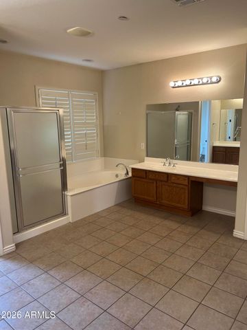13518 W VERDE Lane, Avondale, AZ 85392