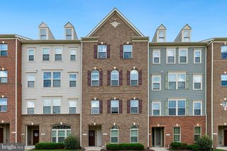 8030 ORCHARD GROVE RD #16, Odenton, MD 21113