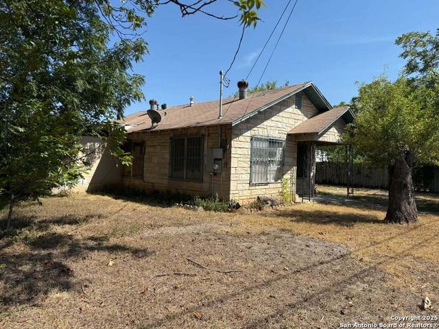 6618 Tupper, San Antonio, TX 78221