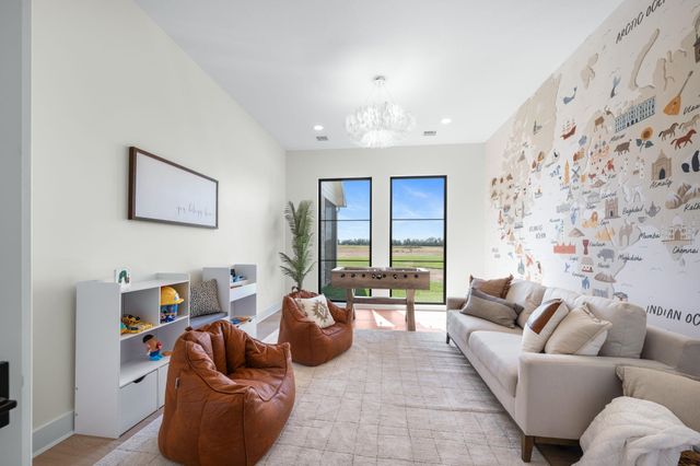 16671 W Hickory St, Goddard, KS 67052