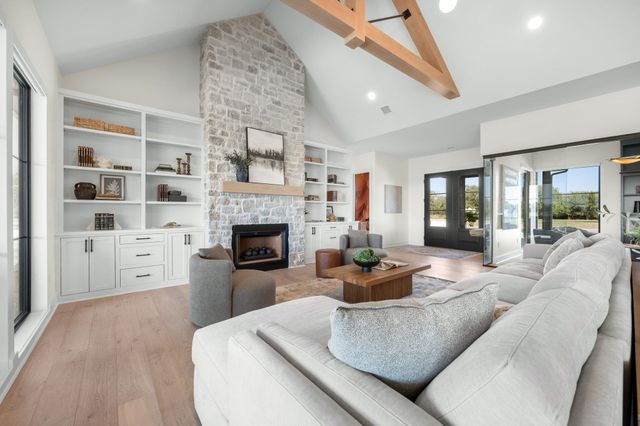 16671 W Hickory St, Goddard, KS 67052