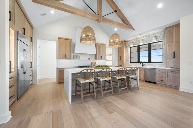 16671 W Hickory St, Goddard, KS 67052