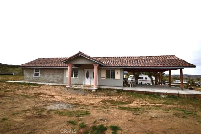 8425 Indio Avenue, Yucca Valley, CA 92284