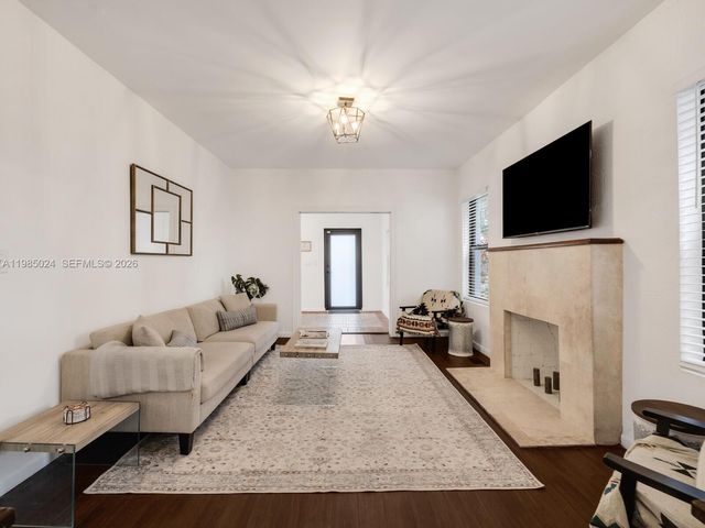 144 NE 91st St, Miami Shores, FL 33138