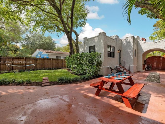 144 NE 91st St, Miami Shores, FL 33138