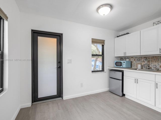 144 NE 91st St, Miami Shores, FL 33138