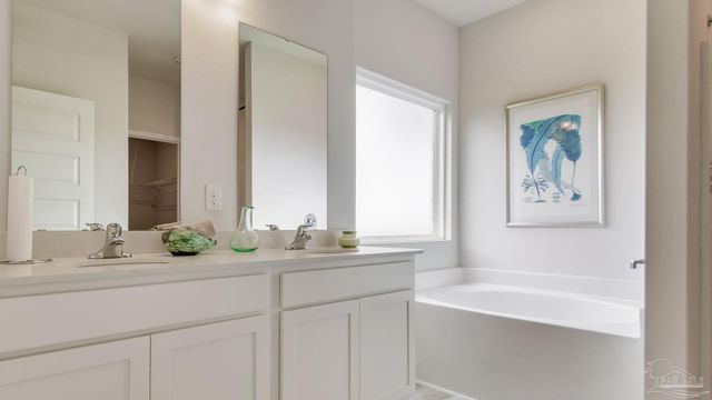 5839 Tripletail Dr, Milton, FL 32583