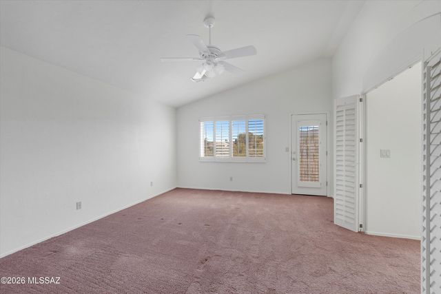 725 S Smokey Mountains Road, Tucson, AZ 85748