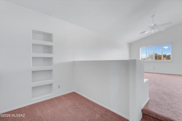 725 S Smokey Mountains Road, Tucson, AZ 85748