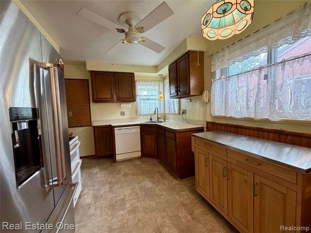 12294 Nathaline Street, Redford, MI 48239