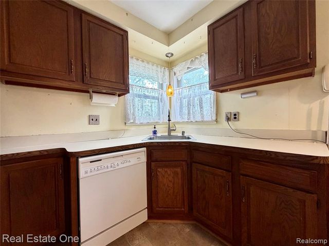 12294 Nathaline Street, Redford, MI 48239