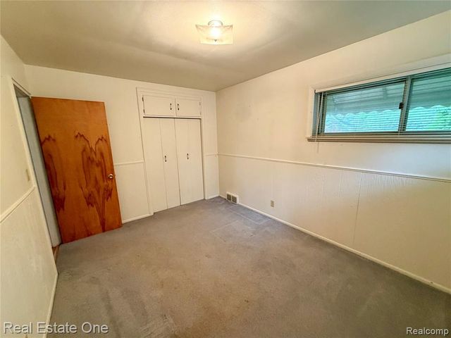 12294 Nathaline Street, Redford, MI 48239