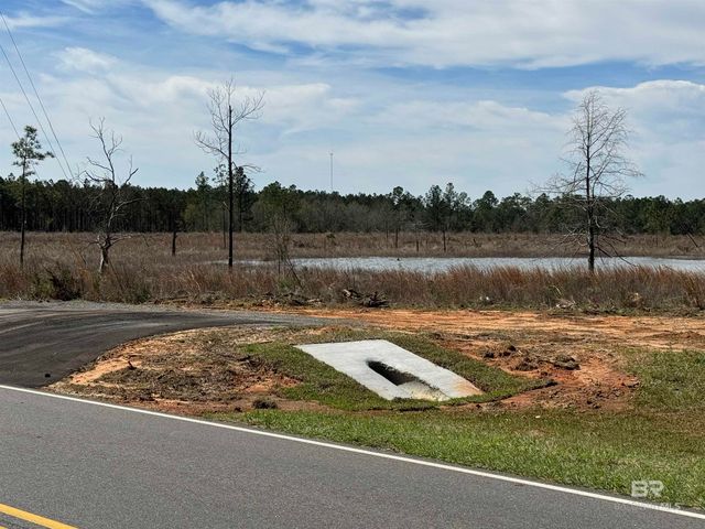 3 County Road 64, Robertsdale, AL 36567