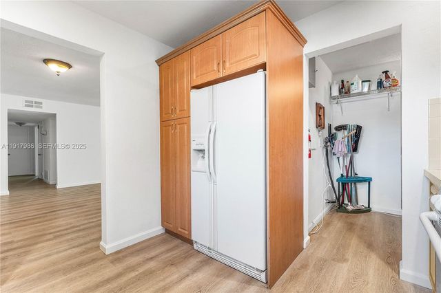 475 NW 46th Ter, Plantation, FL 33317