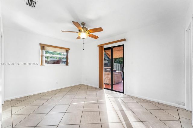 475 NW 46th Ter, Plantation, FL 33317