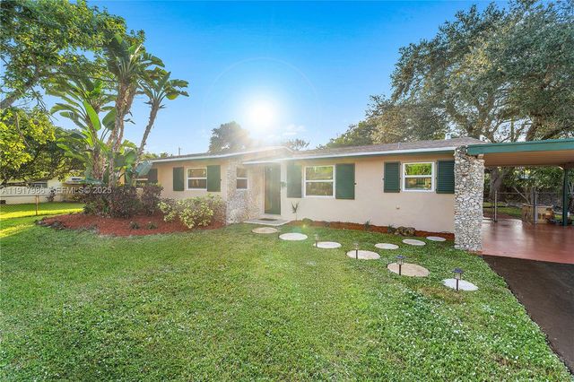 475 NW 46th Ter, Plantation, FL 33317
