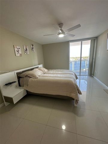 20515 E Country Club Drive 747, Aventura, FL 33180