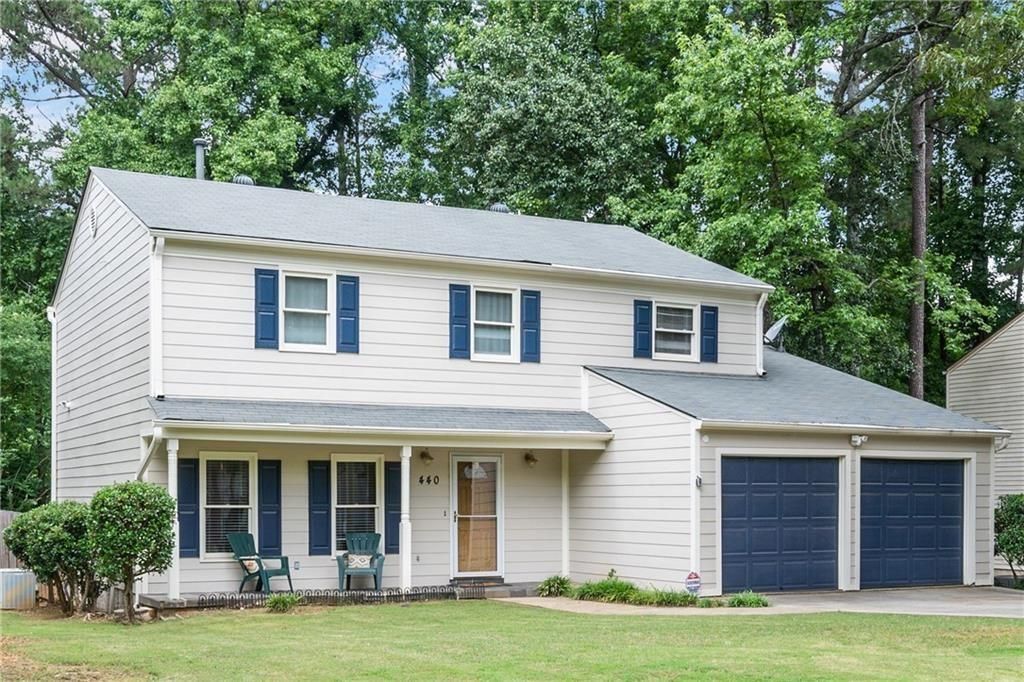 440 Barrington W Drive, Roswell, GA 30076
