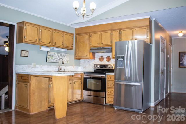104 Buena Vista Drive, Morganton, NC 28655