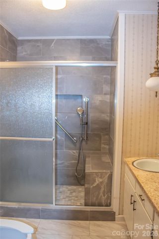 104 Buena Vista Drive, Morganton, NC 28655