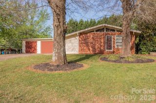 104 Buena Vista Drive, Morganton, NC 28655