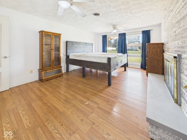 168 E Benton Street, Alexandria, IN 46001