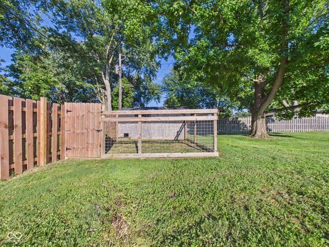 168 E Benton Street, Alexandria, IN 46001