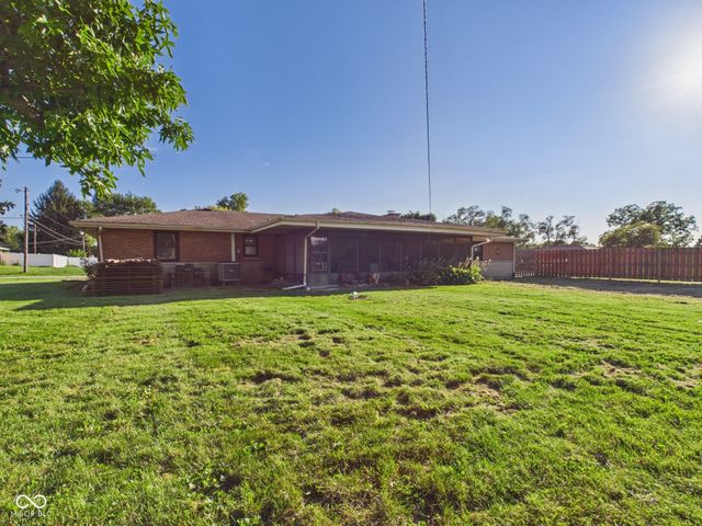 168 E Benton Street, Alexandria, IN 46001