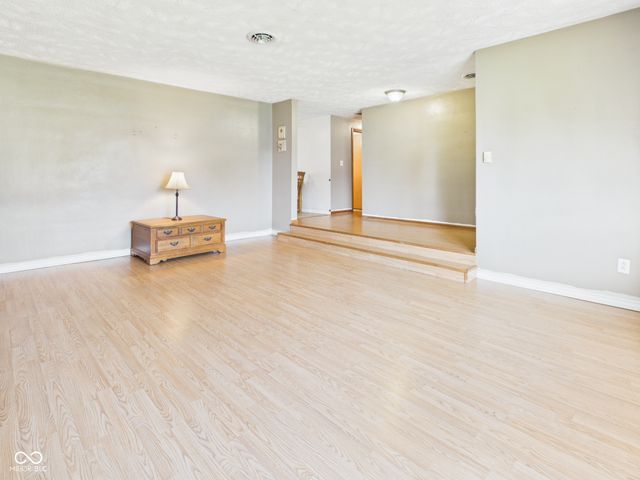 168 E Benton Street, Alexandria, IN 46001