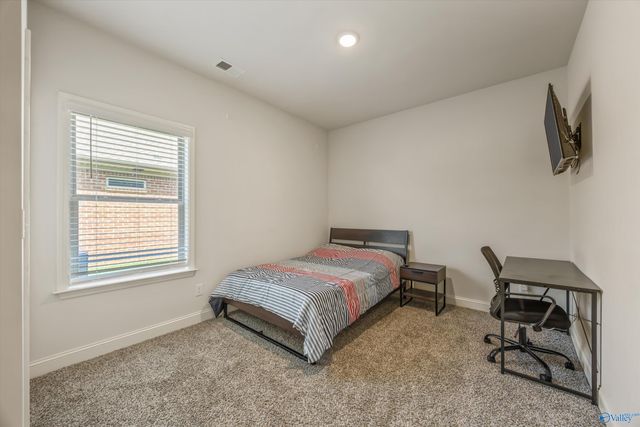 112 Bridgemill Avenue, Madison, AL 35756