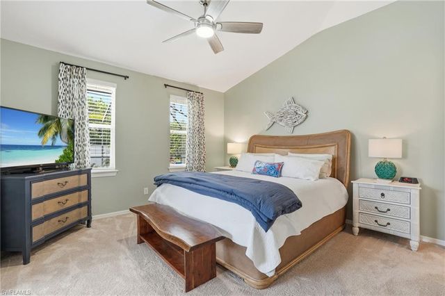 736 110th AVE N, Naples, FL 34108