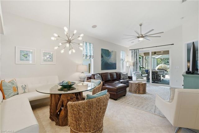 736 110th AVE N, Naples, FL 34108