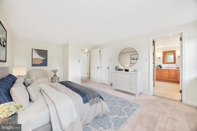 810 DOWLIN FORGE RD, Downingtown, PA 19335