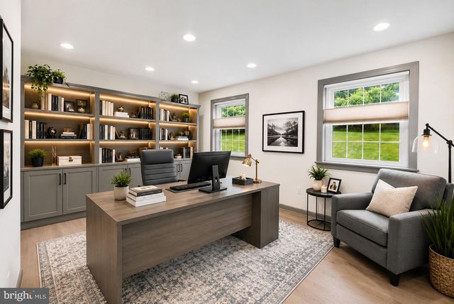 810 DOWLIN FORGE RD, Downingtown, PA 19335