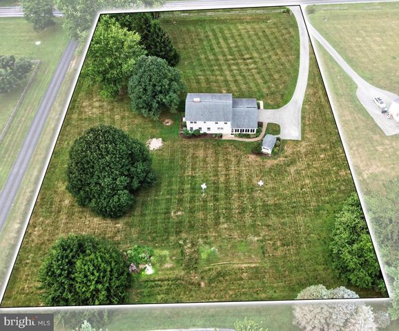 810 DOWLIN FORGE RD, Downingtown, PA 19335