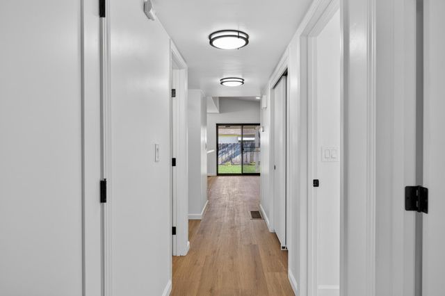 1214 Glenhurst Dr, Lodi, CA 95240