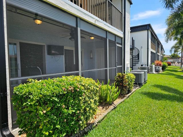 4722 SE 1ST PLACE 5, Cape Coral, FL 33904