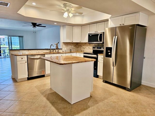 4722 SE 1ST PLACE 5, Cape Coral, FL 33904
