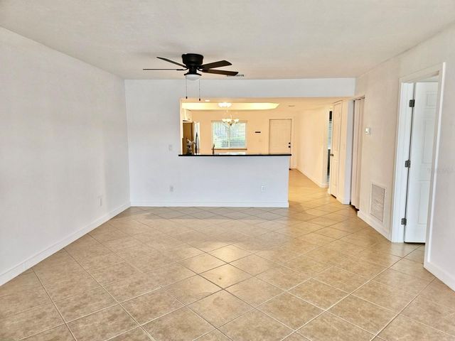 4722 SE 1ST PLACE 5, Cape Coral, FL 33904