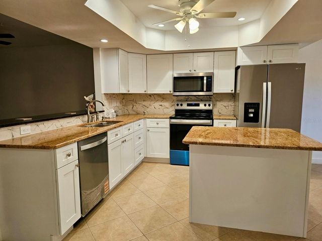 4722 SE 1ST PLACE 5, Cape Coral, FL 33904