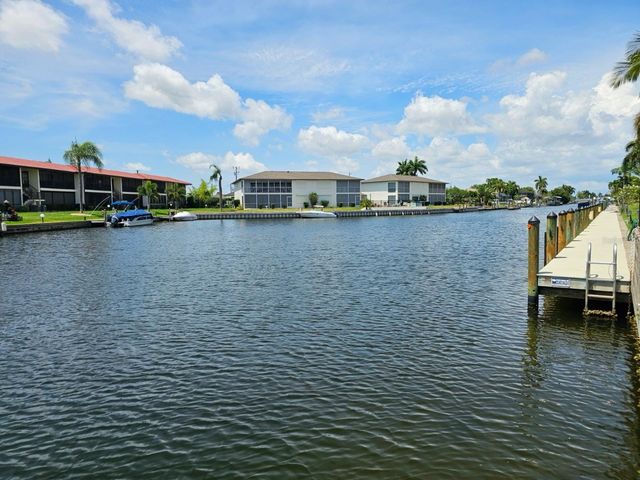 4722 SE 1ST PLACE 5, Cape Coral, FL 33904