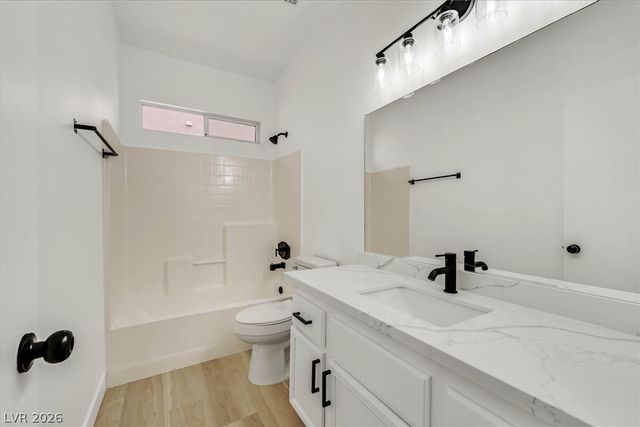 1480 Summer Glow Avenue, Henderson, NV 89012