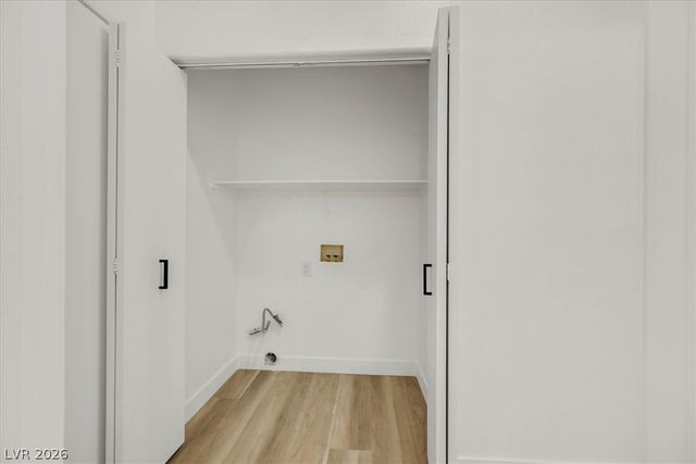 1480 Summer Glow Avenue, Henderson, NV 89012