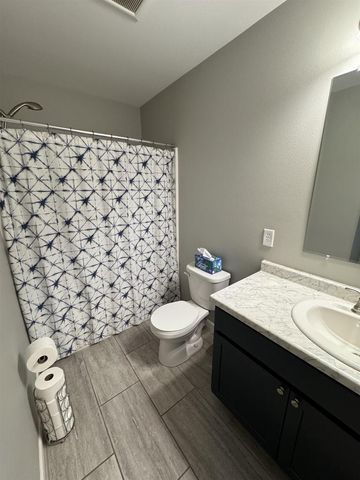 1545 WEBSTER WAY, Waupaca, WI 54981