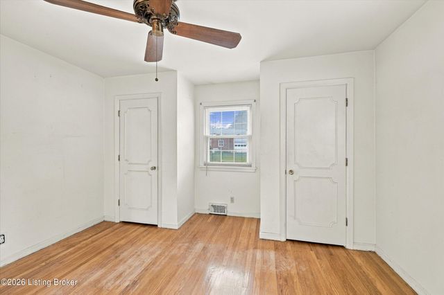 8110 Old Gate Rd, Louisville, KY 40241